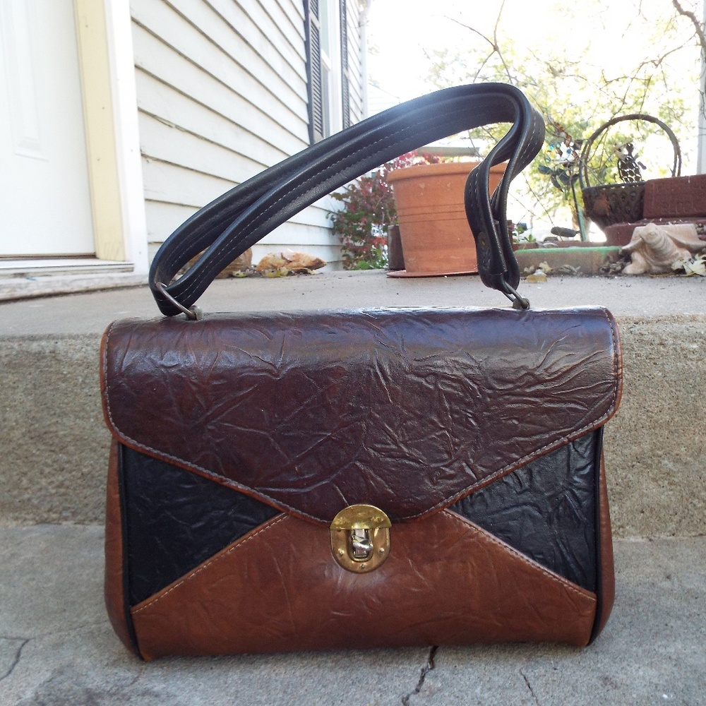 Vintage 1960's Naugahyde Ladies Shoulder Bag